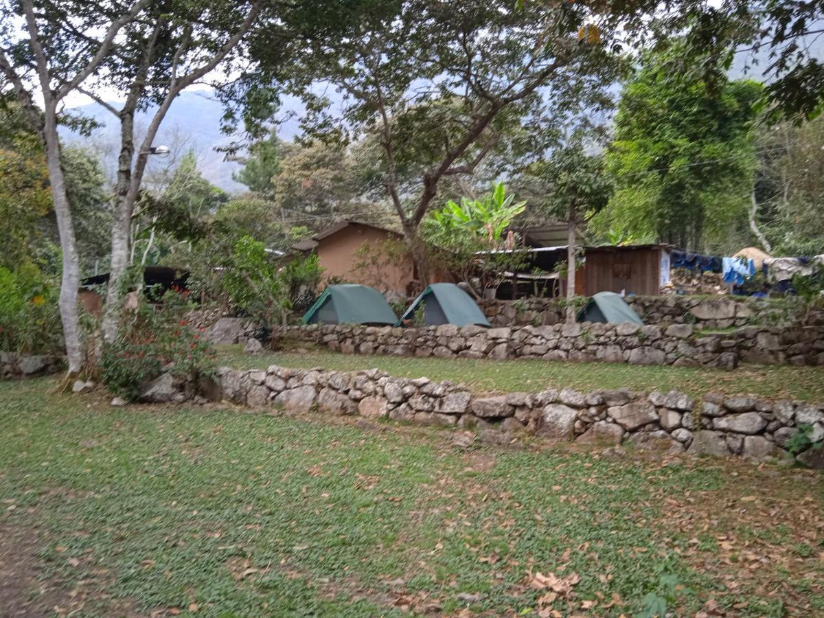 Lia B&B Lucmabamba Sahuayaco Exterior foto