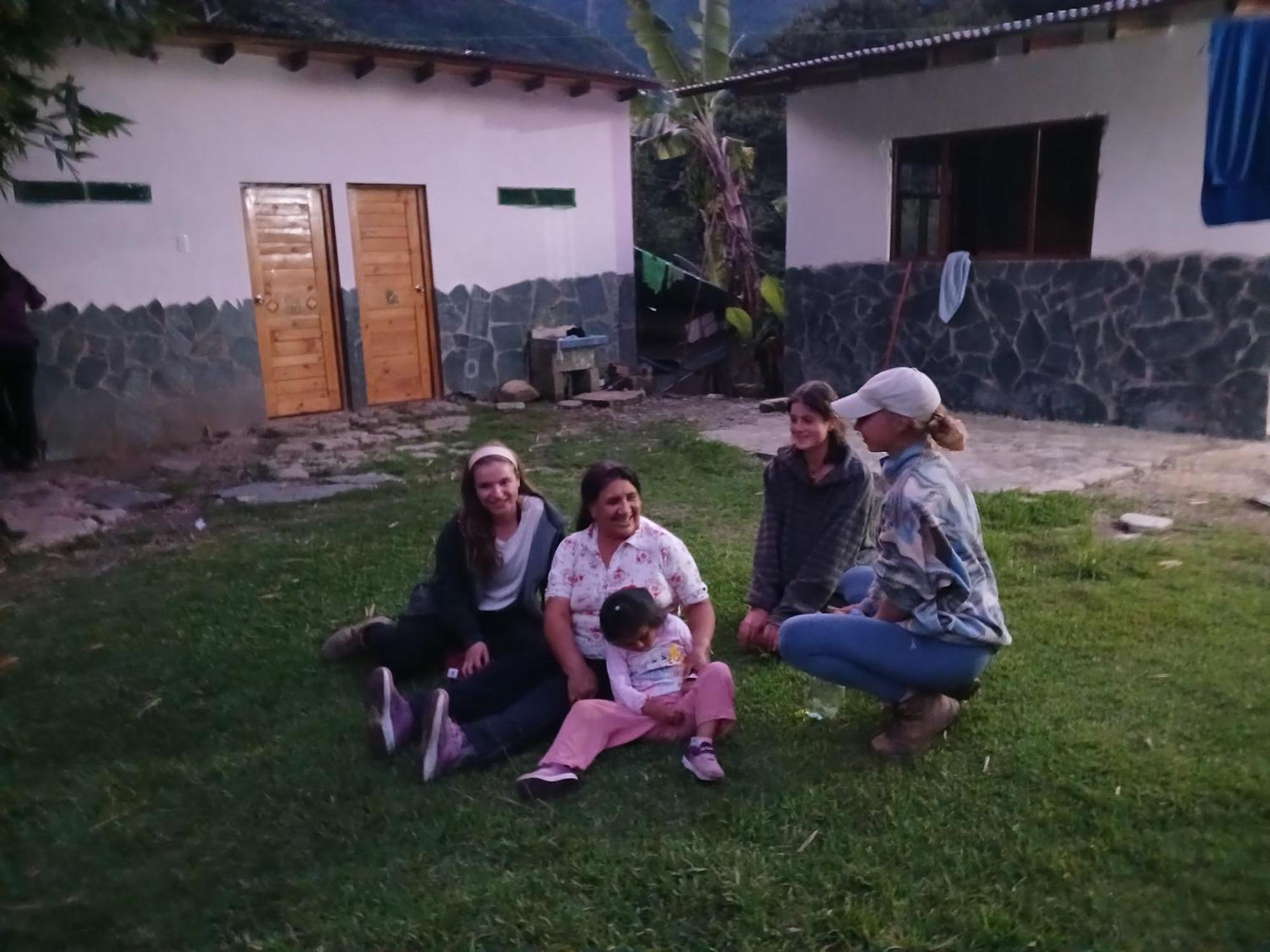 Lia B&B Lucmabamba Sahuayaco Exterior foto